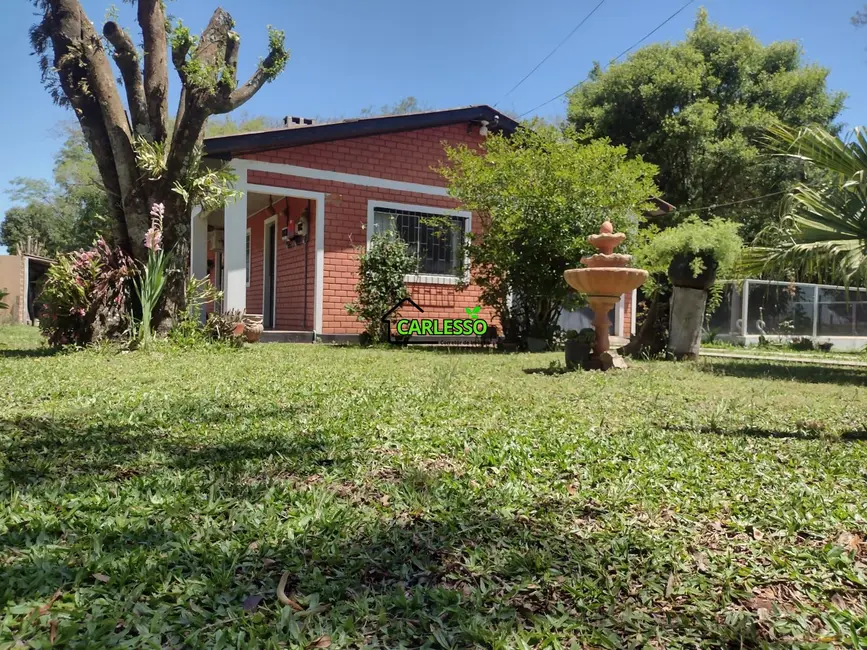 Chácara com 2 quartos à venda, 100m2 em Julio De Castilhos - RS - imagem 3 Foto 3 de Chácara com 2 quartos à venda, 100m2 em Julio De Castilhos - RS