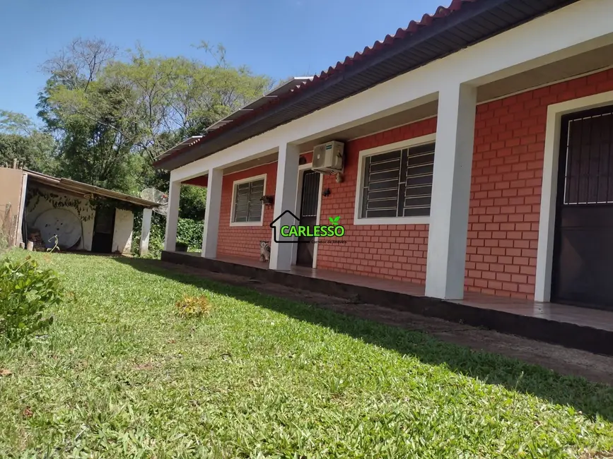 Chácara com 2 quartos à venda, 100m2 em Julio De Castilhos - RS - imagem 8 Foto 8 de Chácara com 2 quartos à venda, 100m2 em Julio De Castilhos - RS