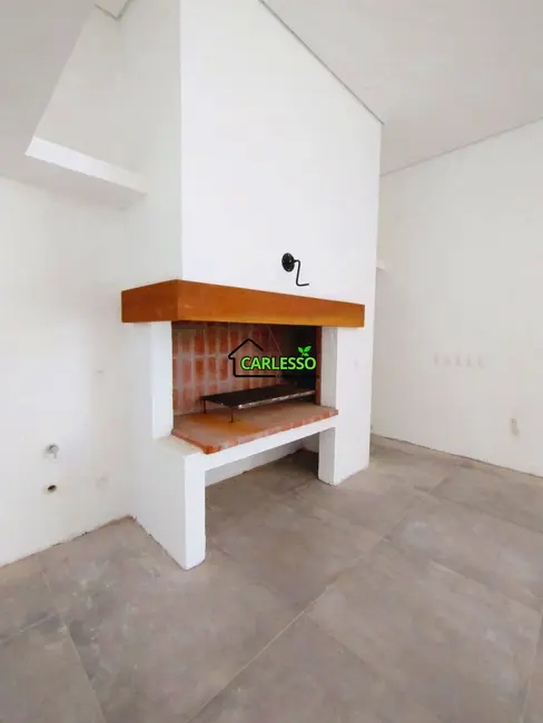 Casa com 3 quartos à venda, 253m2 em São José, Santa Maria - RS - imagem 9 Foto 9 de Casa com 3 quartos à venda, 253m2 em São José, Santa Maria - RS