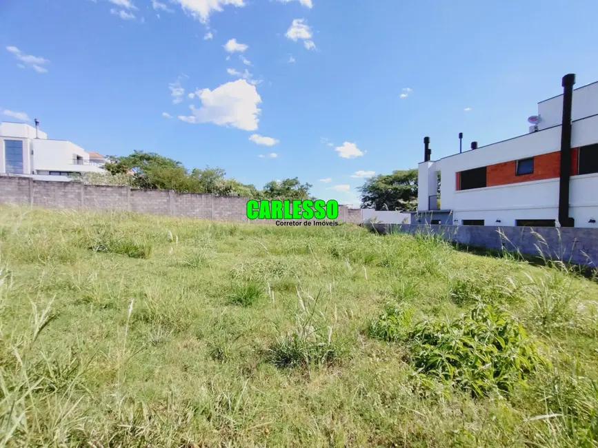 Foto 2 de Terreno / Lote à venda, 320m2 em Tomazetti, Santa Maria - RS