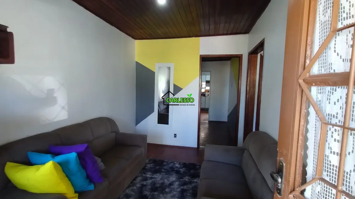 Casa com 3 quartos à venda, 108m2 em Pinheiro Machado, Santa Maria - RS - imagem 4 Foto 4 de Casa com 3 quartos à venda, 108m2 em Pinheiro Machado, Santa Maria - RS