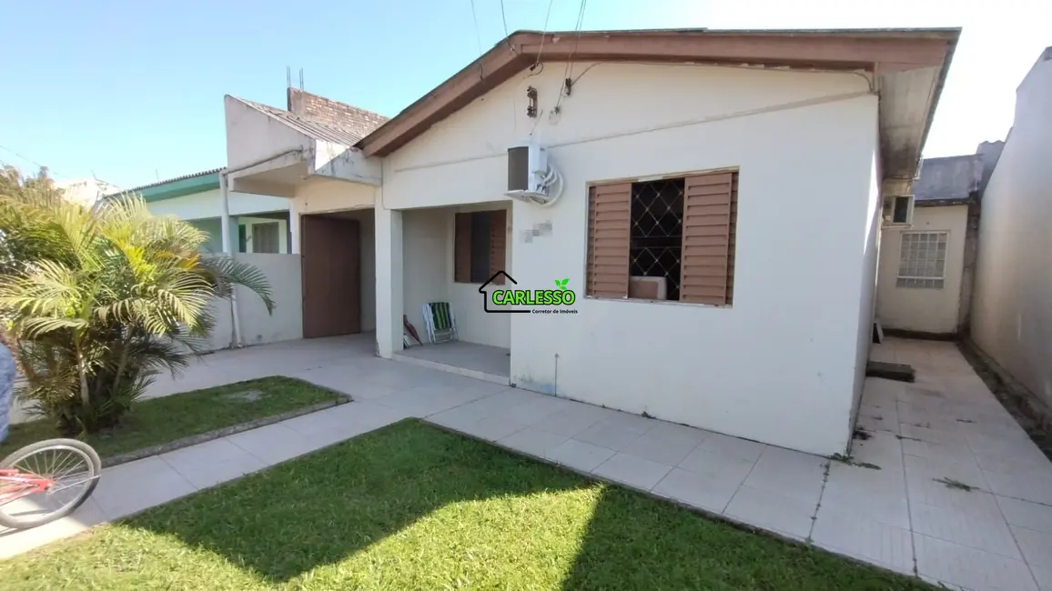 Casa com 3 quartos à venda, 108m2 em Pinheiro Machado, Santa Maria - RS - imagem 1 Foto 1 de Casa com 3 quartos à venda, 108m2 em Pinheiro Machado, Santa Maria - RS
