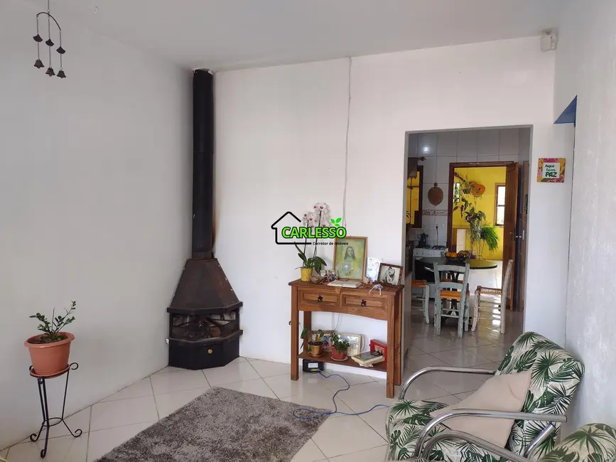 Casa com 2 quartos à venda, 92m2 em Pinheiro Machado, Santa Maria - RS - imagem 5 Foto 5 de Casa com 2 quartos à venda, 92m2 em Pinheiro Machado, Santa Maria - RS