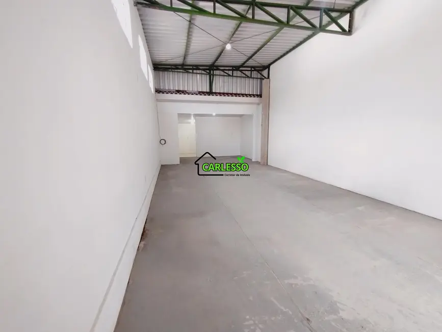 Armazém / Galpão com 1 quarto para alugar, 90m2 em Pinheiro Machado, Santa Maria - RS - imagem 3 Foto 3 de Armazém / Galpão com 1 quarto para alugar, 90m2 em Pinheiro Machado, Santa Maria - RS