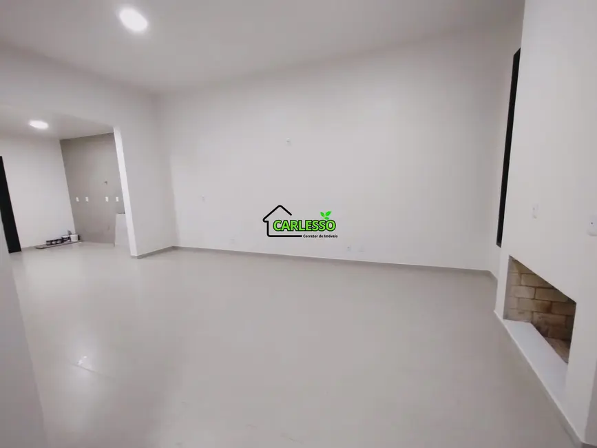 Foto 4 de Casa com 2 quartos à venda, 85m2 em Pinheiro Machado, Santa Maria - RS