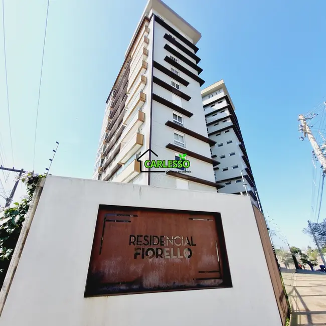 Foto 2 de Apartamento com 3 quartos à venda, 227m2 em Km 3, Santa Maria - RS