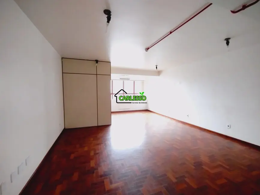 Sala Comercial com 1 quarto para alugar, 39m2 em Centro, Santa Maria - RS - imagem 5 Foto 5 de Sala Comercial com 1 quarto para alugar, 39m2 em Centro, Santa Maria - RS