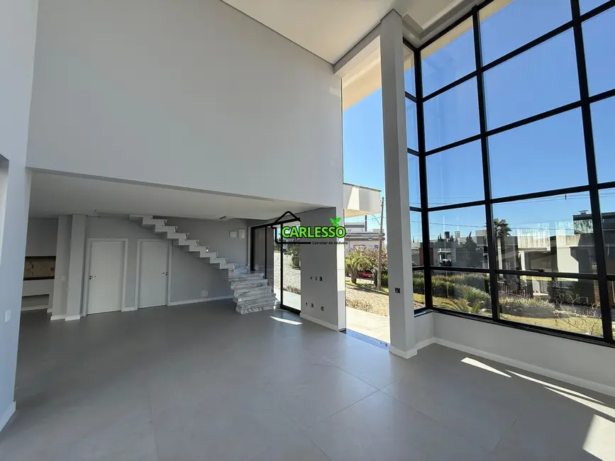Foto 6 de Casa com 3 quartos à venda, 320m2 em São José, Passo Fundo - RS