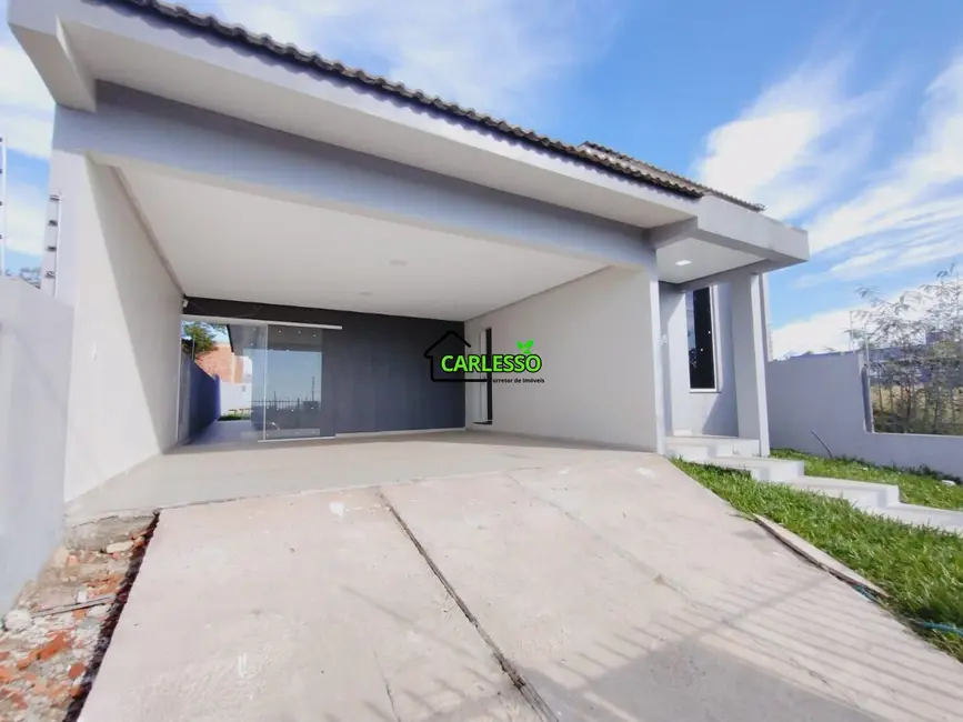 Casa com 3 quartos à venda, 140m2 em Pinheiro Machado, Santa Maria - RS - imagem 3 Foto 3 de Casa com 3 quartos à venda, 140m2 em Pinheiro Machado, Santa Maria - RS