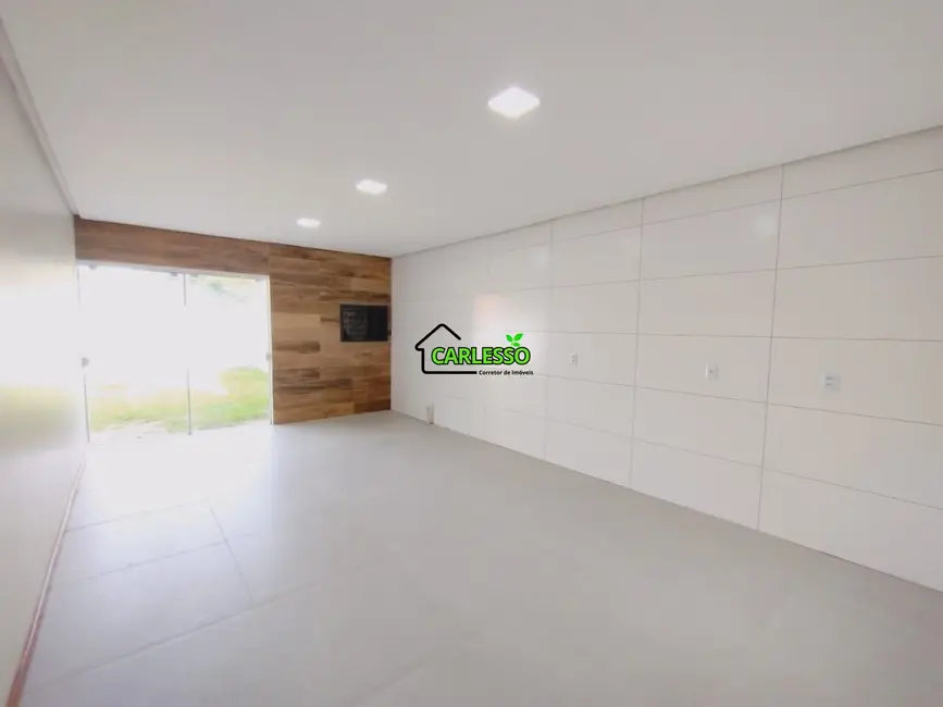 Casa com 3 quartos à venda, 140m2 em Pinheiro Machado, Santa Maria - RS - imagem 7 Foto 7 de Casa com 3 quartos à venda, 140m2 em Pinheiro Machado, Santa Maria - RS