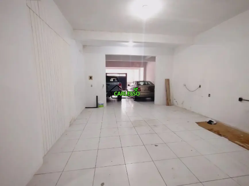 Foto 6 de Loja para alugar, 100m2 em Pinheiro Machado, Santa Maria - RS