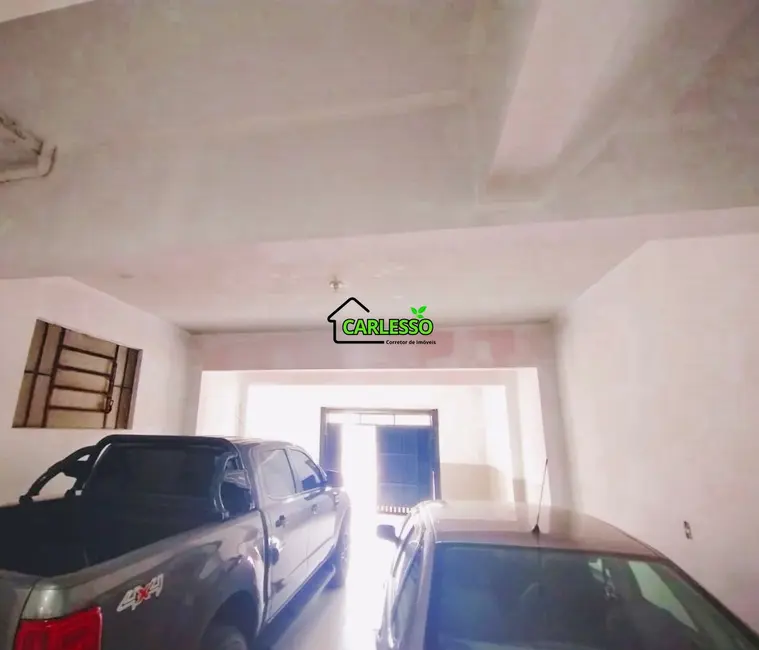 Foto 3 de Loja para alugar, 100m2 em Pinheiro Machado, Santa Maria - RS