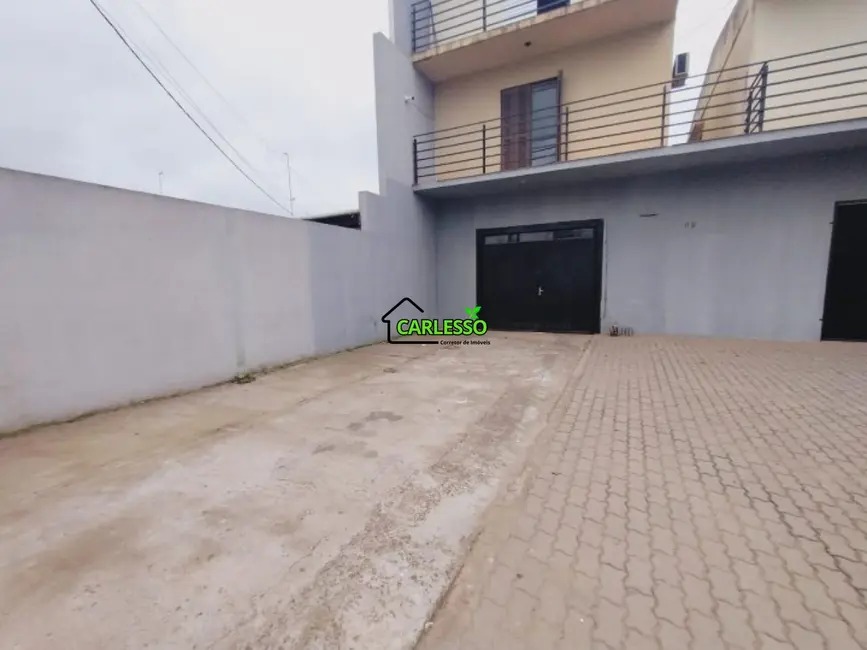 Foto 1 de Loja para alugar, 100m2 em Pinheiro Machado, Santa Maria - RS