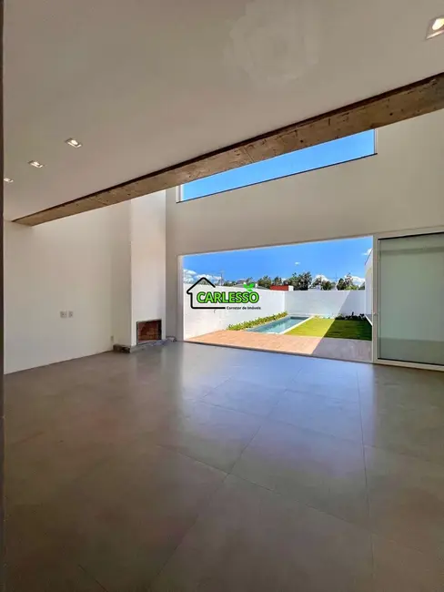 Foto 6 de Casa com 3 quartos à venda, 193m2 em São José, Santa Maria - RS