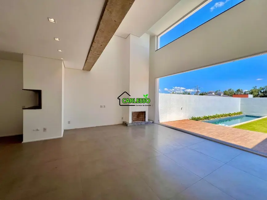 Foto 8 de Casa com 3 quartos à venda, 193m2 em São José, Santa Maria - RS