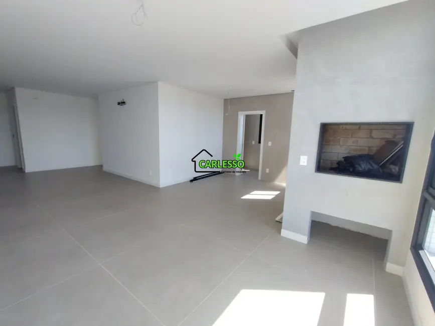 Foto 9 de Apartamento com 2 quartos à venda, 110m2 em Nossa Senhora de Lourdes, Santa Maria - RS