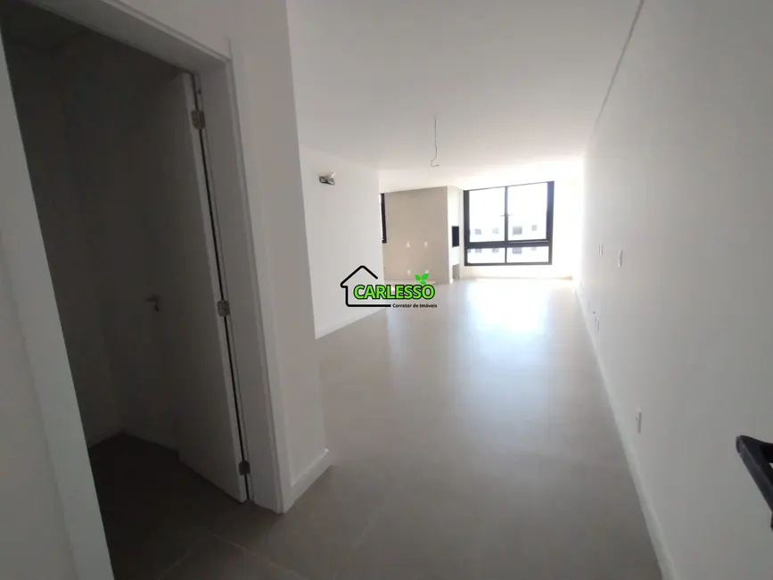 Foto 5 de Apartamento com 2 quartos à venda, 110m2 em Nossa Senhora de Lourdes, Santa Maria - RS