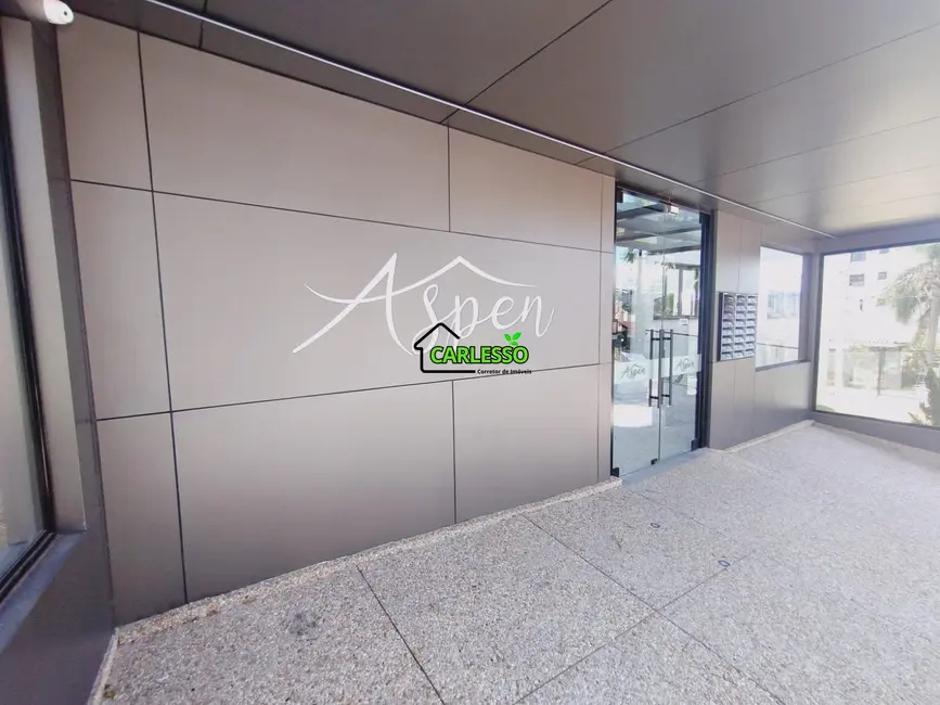 Foto 2 de Cobertura com 4 quartos à venda, 287m2 em Nossa Senhora de Lourdes, Santa Maria - RS