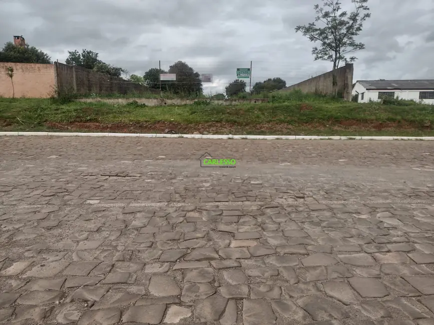 Foto 1 de Terreno / Lote à venda, 391m2 em Julio De Castilhos - RS