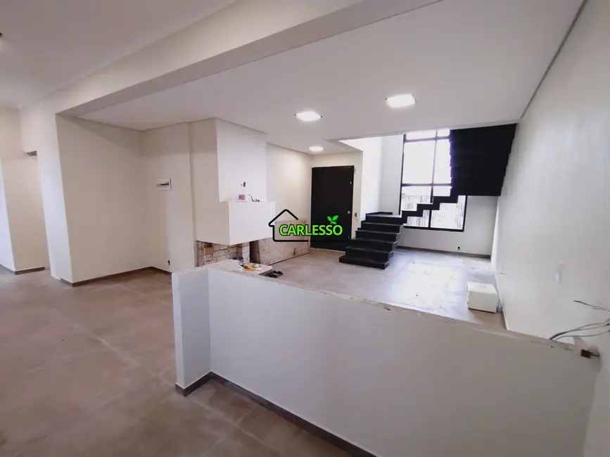 Casa com 3 quartos à venda, 167m2 em Pinheiro Machado, Santa Maria - RS - imagem 6 Foto 6 de Casa com 3 quartos à venda, 167m2 em Pinheiro Machado, Santa Maria - RS