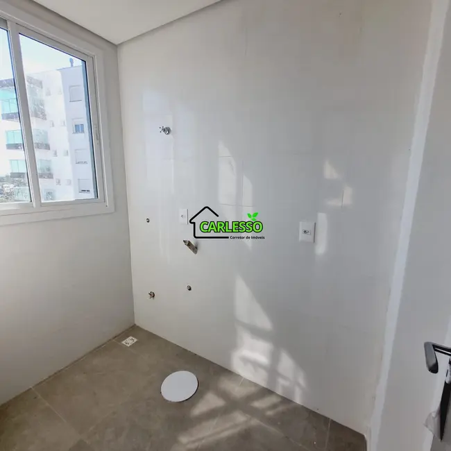 Foto 5 de Apartamento com 2 quartos à venda, 70m2 em Nossa Senhora de Lourdes, Santa Maria - RS