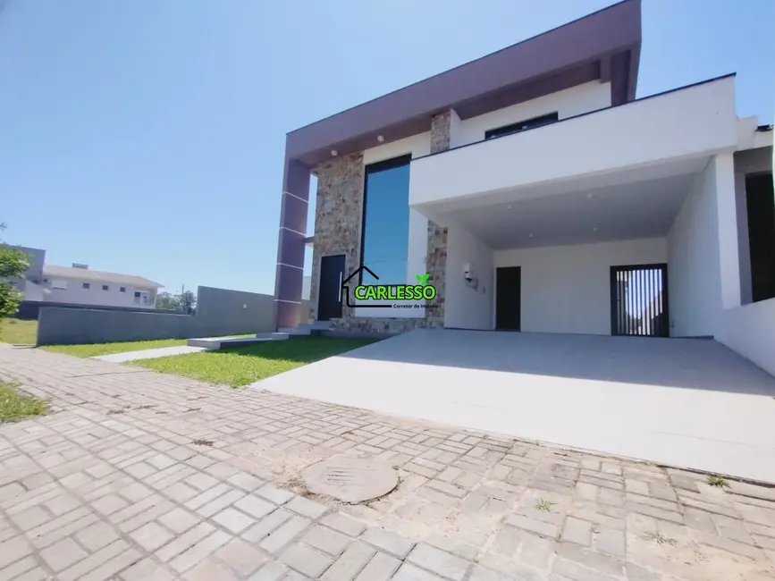 Casa com 3 quartos à venda, 176m2 em Camobi, Santa Maria - RS - imagem 1 Foto 1 de Casa com 3 quartos à venda, 176m2 em Camobi, Santa Maria - RS