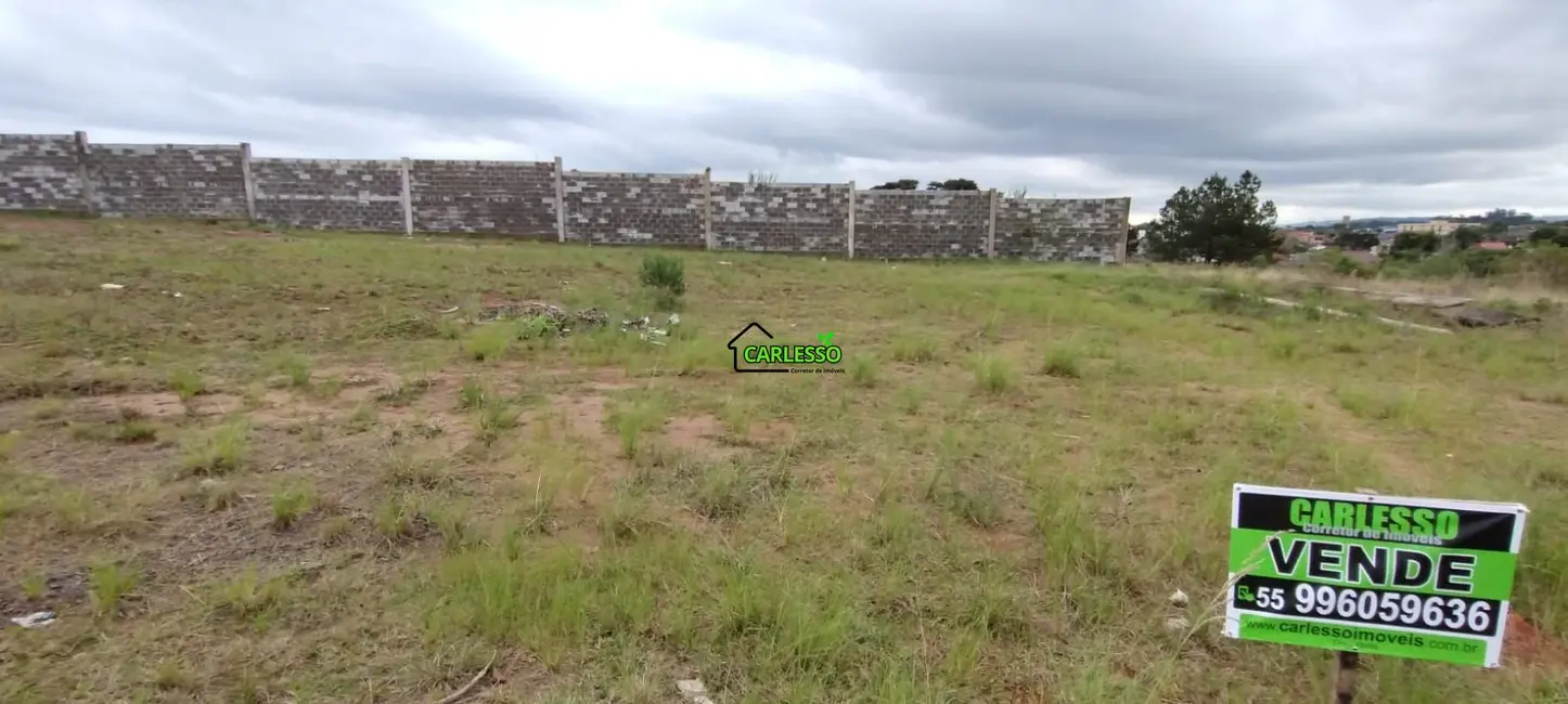 Foto 2 de Terreno / Lote à venda, 323m2 em Pinheiro Machado, Santa Maria - RS