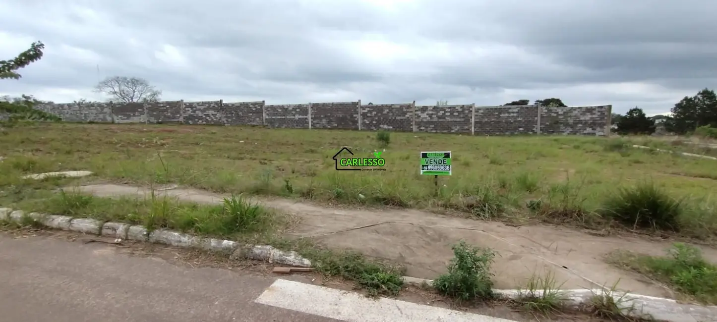 Foto 3 de Terreno / Lote à venda, 323m2 em Pinheiro Machado, Santa Maria - RS