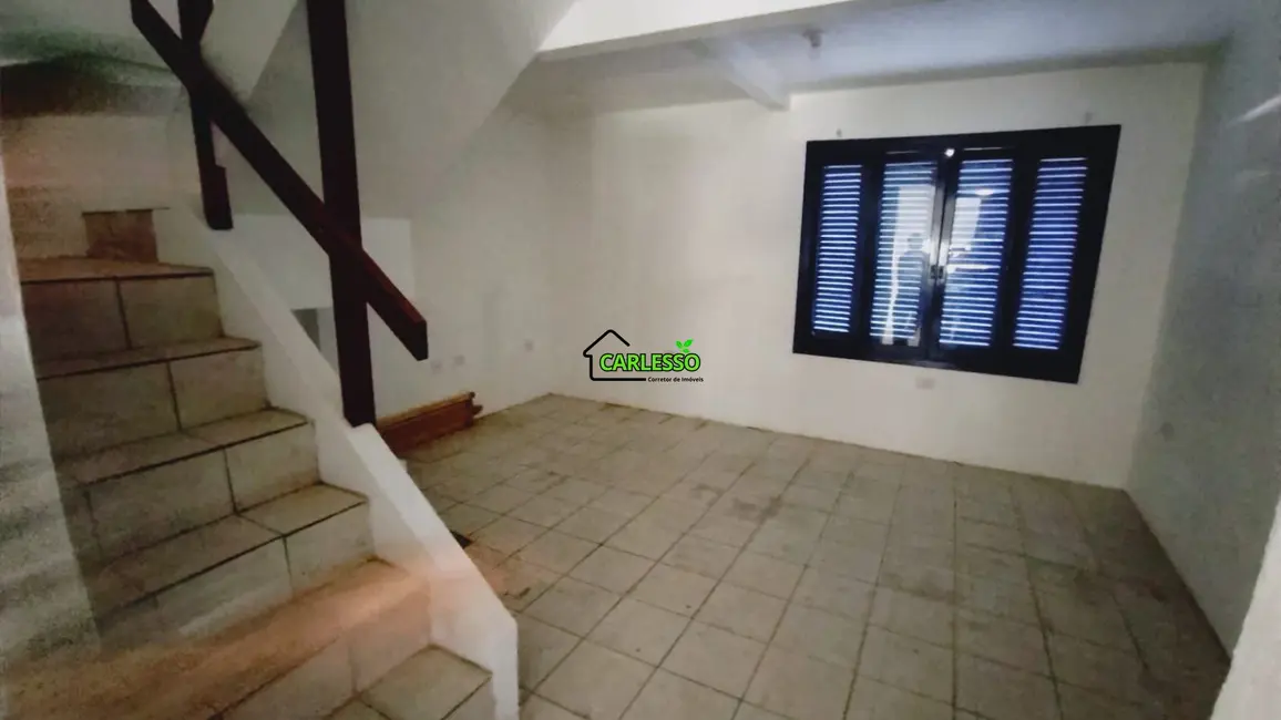 Foto 9 de Casa com 3 quartos para alugar, 120m2 em Santa Maria - RS