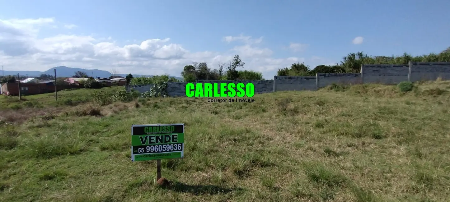 Foto 2 de Terreno / Lote à venda, 767m2 em Pinheiro Machado, Santa Maria - RS