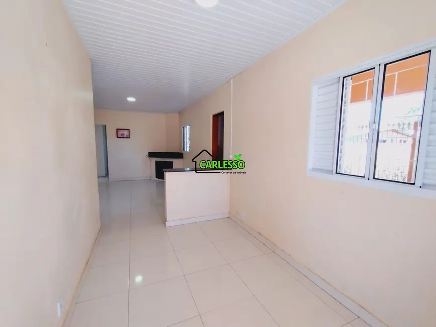 Casa com 3 quartos à venda, 160m2 em Julio De Castilhos - RS - imagem 3 Foto 3 de Casa com 3 quartos à venda, 160m2 em Julio De Castilhos - RS