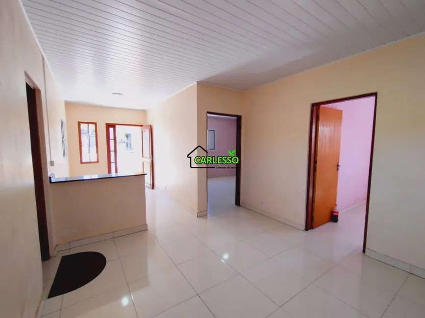 Casa com 3 quartos à venda, 160m2 em Julio De Castilhos - RS - imagem 9 Foto 9 de Casa com 3 quartos à venda, 160m2 em Julio De Castilhos - RS