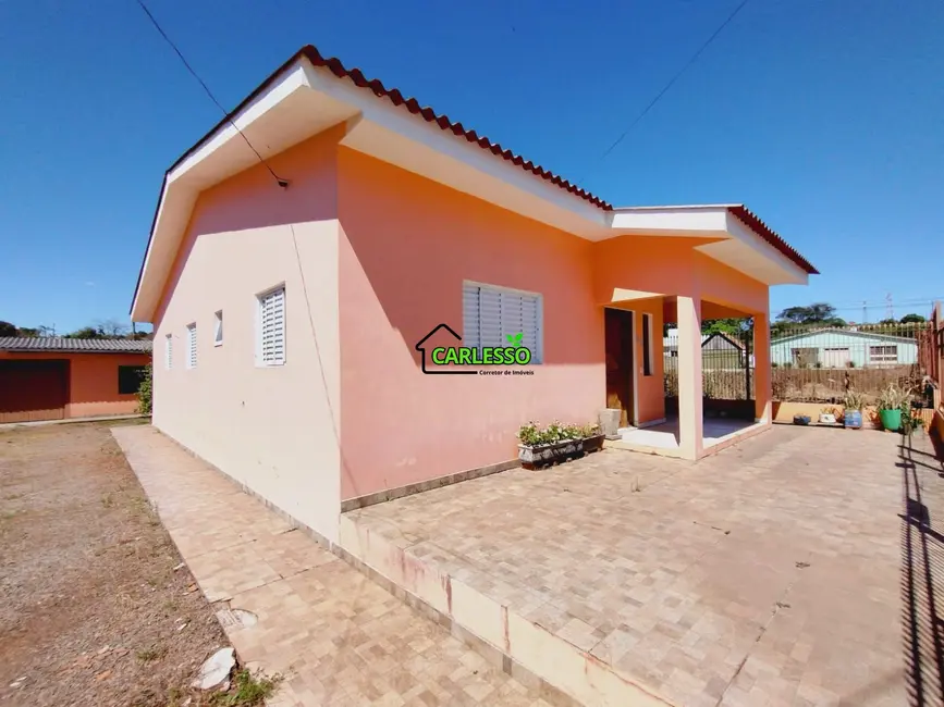 Casa com 3 quartos à venda, 160m2 em Julio De Castilhos - RS - imagem 1 Foto 1 de Casa com 3 quartos à venda, 160m2 em Julio De Castilhos - RS