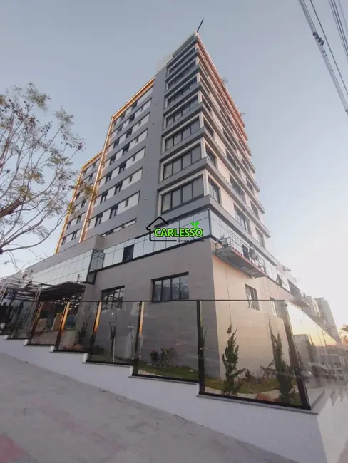 Foto 3 de Apartamento com 3 quartos à venda, 135m2 em Nossa Senhora de Lourdes, Santa Maria - RS