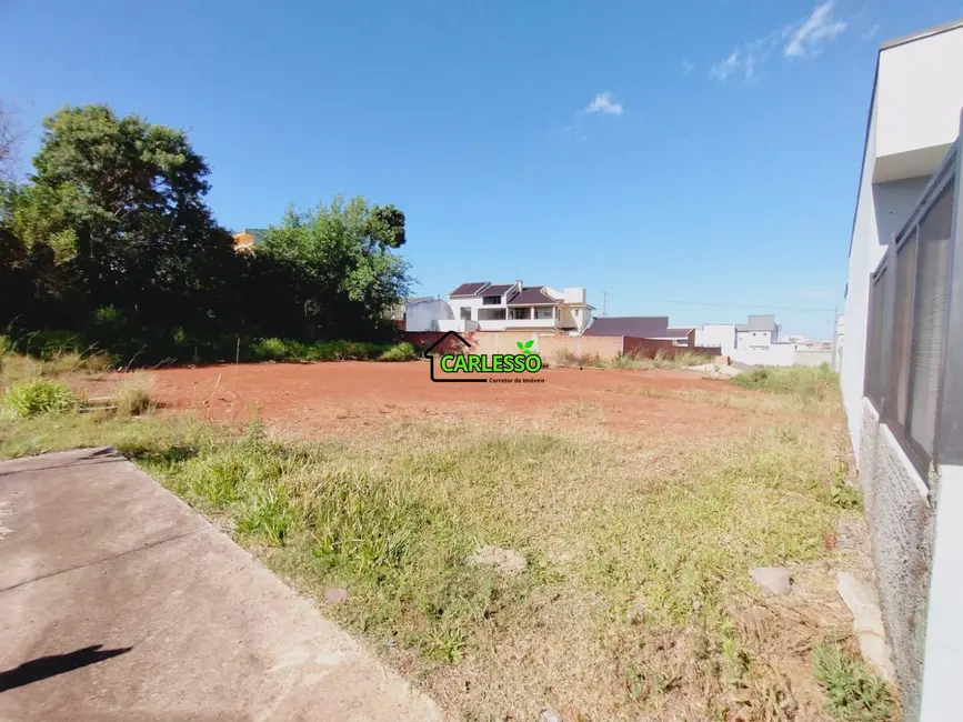 Foto 1 de Terreno / Lote à venda, 344m2 em Pinheiro Machado, Santa Maria - RS