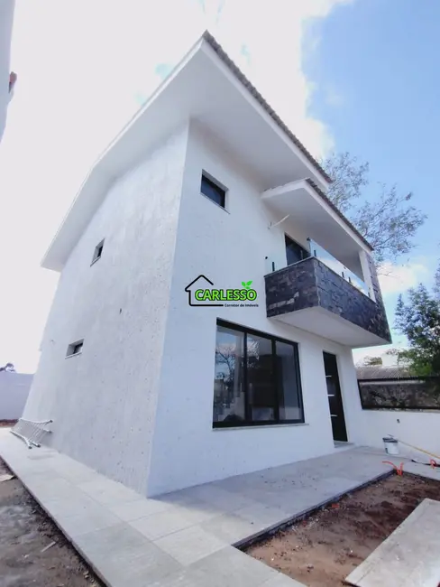 Foto 1 de Casa com 3 quartos à venda, 120m2 em Diácono João Luiz Pozzobon, Santa Maria - RS