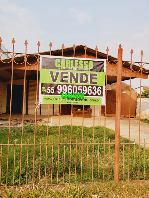 Foto 1 de Loja à venda, 150m2 em Pinheiro Machado, Santa Maria - RS