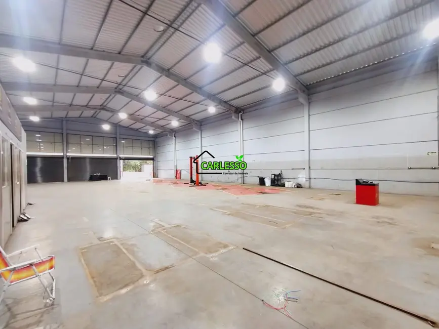 Armazém / Galpão com 3 quartos para alugar, 600m2 em Camobi, Santa Maria - RS - imagem 4 Foto 4 de Armazém / Galpão com 3 quartos para alugar, 600m2 em Camobi, Santa Maria - RS