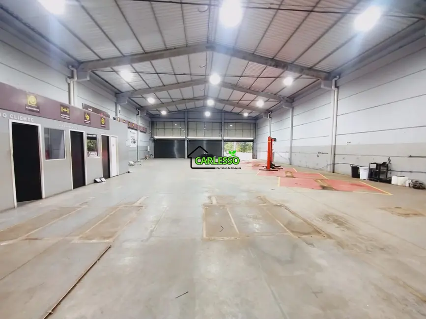 Armazém / Galpão com 3 quartos para alugar, 600m2 em Camobi, Santa Maria - RS - imagem 5 Foto 5 de Armazém / Galpão com 3 quartos para alugar, 600m2 em Camobi, Santa Maria - RS