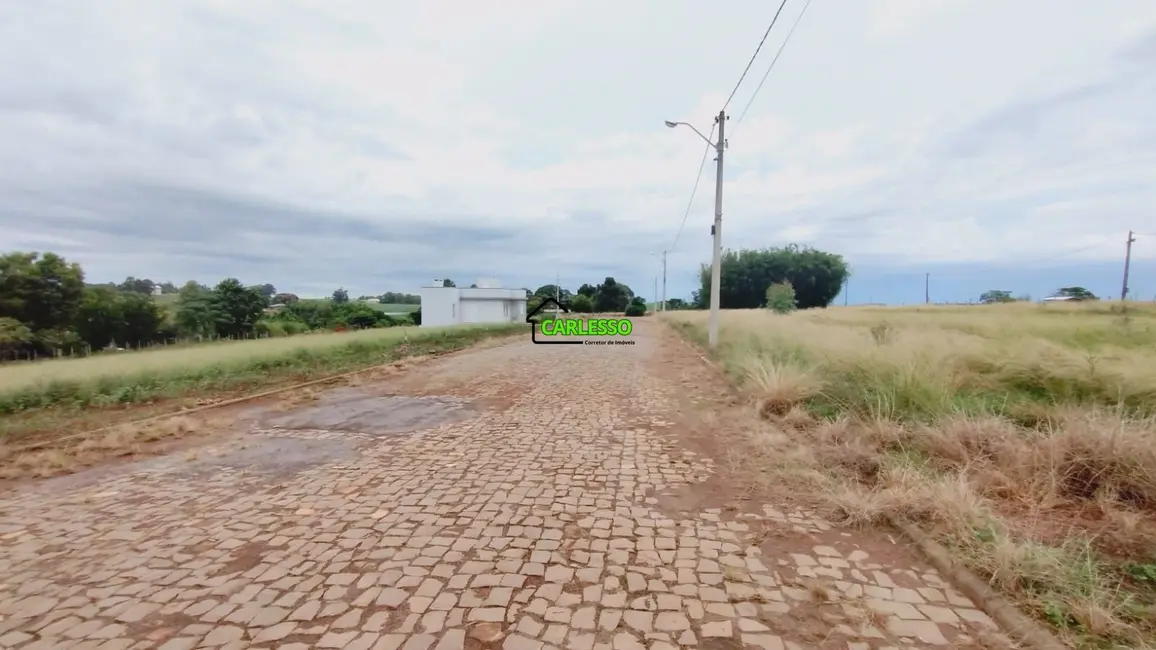 Foto 1 de Terreno / Lote à venda, 360m2 em Julio De Castilhos - RS