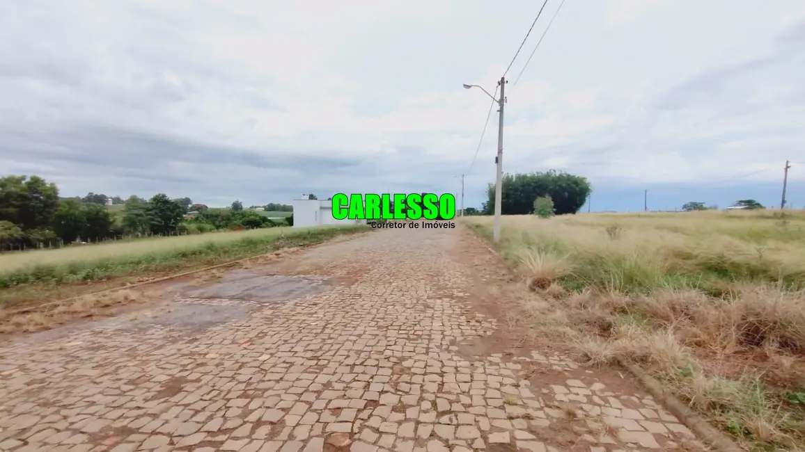 Foto 1 de Terreno / Lote à venda, 360m2 em Julio De Castilhos - RS