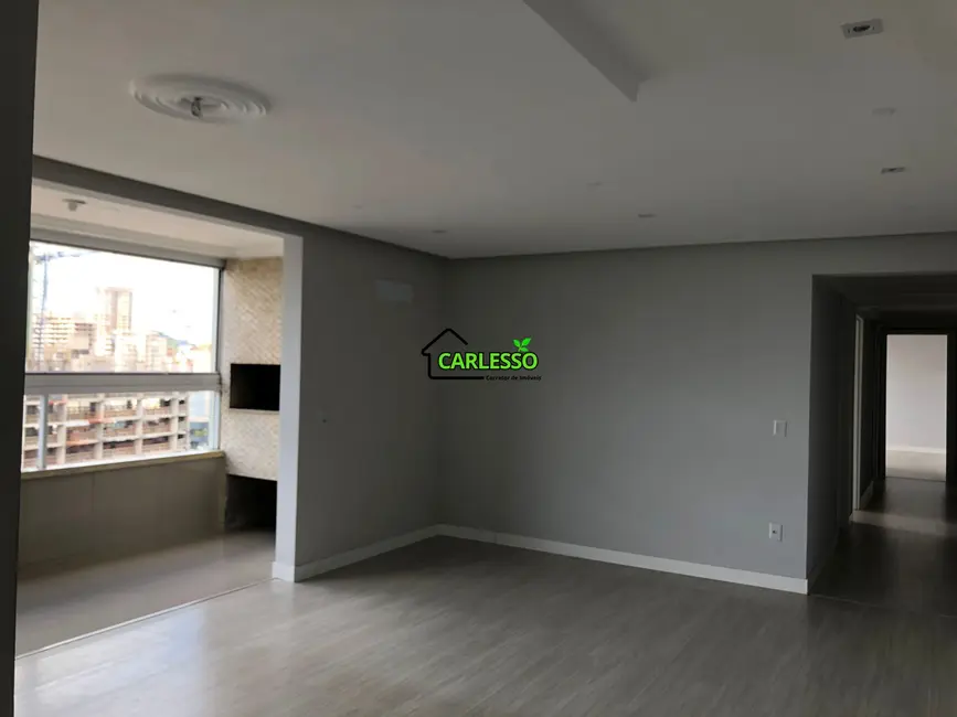 Foto 5 de Apartamento com 3 quartos à venda, 109m2 em Nossa Senhora de Fátima, Santa Maria - RS