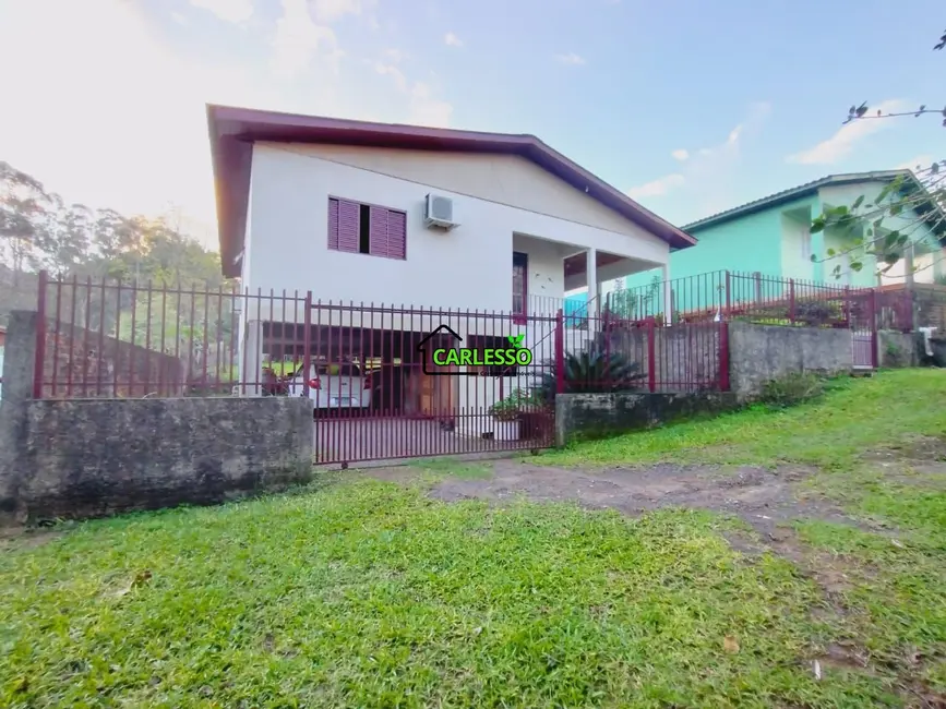 Foto 1 de Casa com 3 quartos à venda, 167m2 em Santa Maria - RS