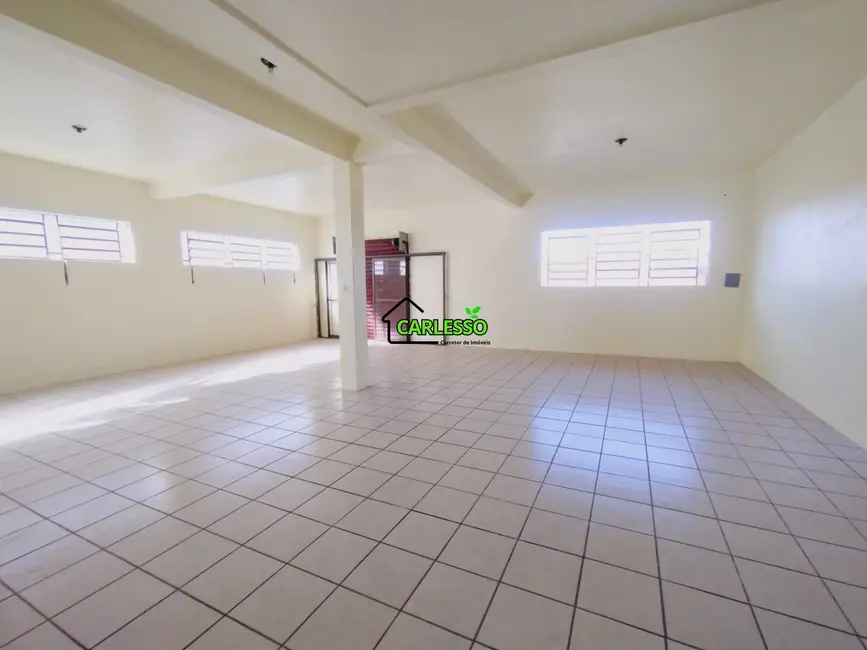 Foto 8 de Loja com 2 quartos para alugar, 190m2 em Pinheiro Machado, Santa Maria - RS