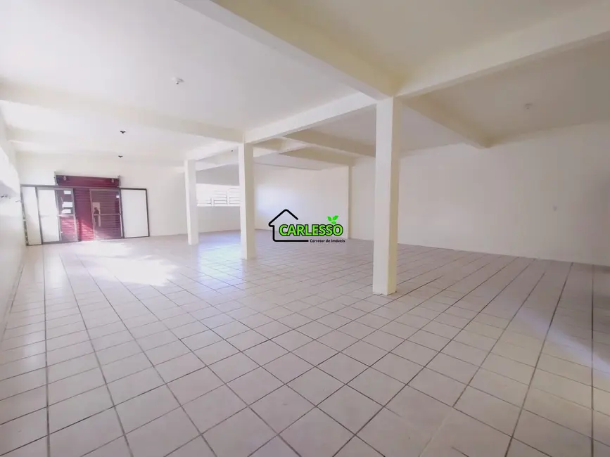 Foto 9 de Loja com 2 quartos para alugar, 190m2 em Pinheiro Machado, Santa Maria - RS