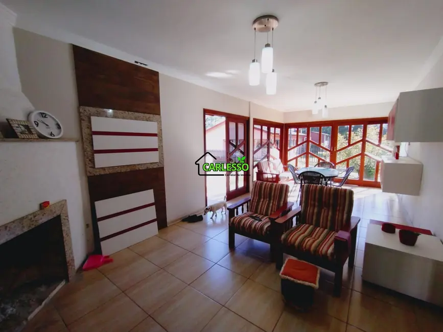 Foto 8 de Casa com 3 quartos à venda, 132m2 em Santa Maria - RS