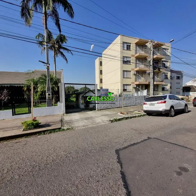 Foto 2 de Terreno / Lote à venda, 774m2 em Nossa Senhora de Fátima, Santa Maria - RS