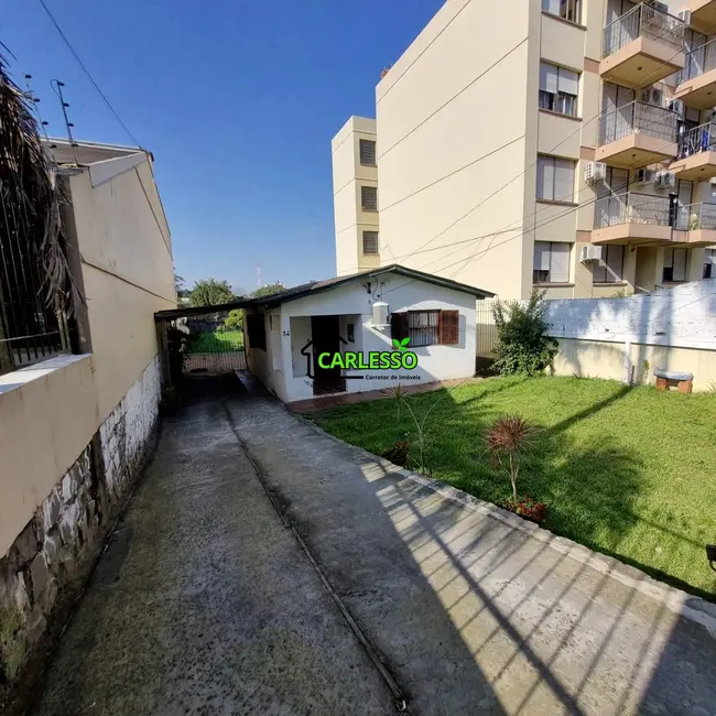 Foto 6 de Terreno / Lote à venda, 774m2 em Nossa Senhora de Fátima, Santa Maria - RS