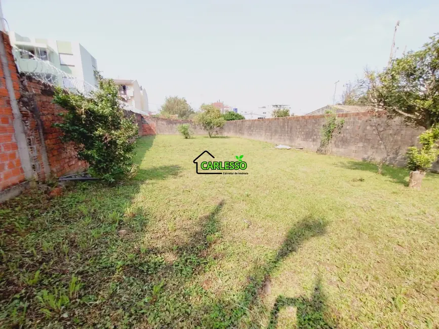 Foto 5 de Terreno / Lote à venda, 774m2 em Nossa Senhora de Fátima, Santa Maria - RS