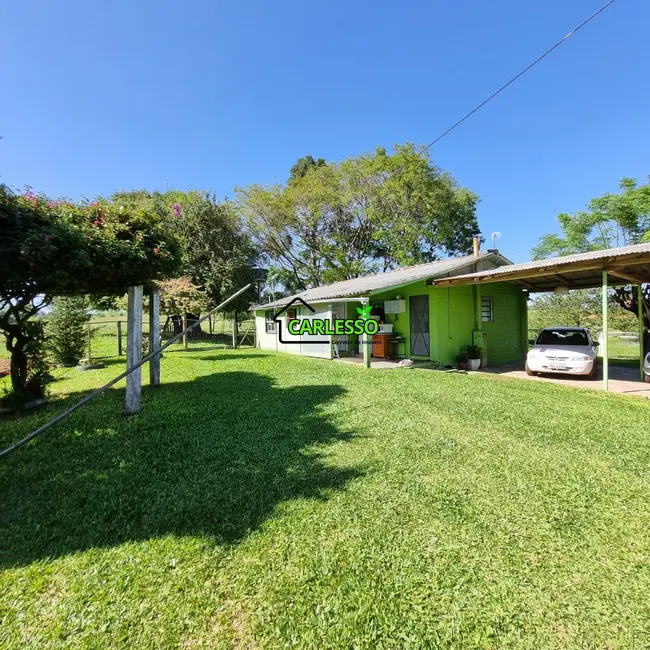 Foto 2 de Chácara com 5 quartos à venda, 200m2 em Santa Maria - RS